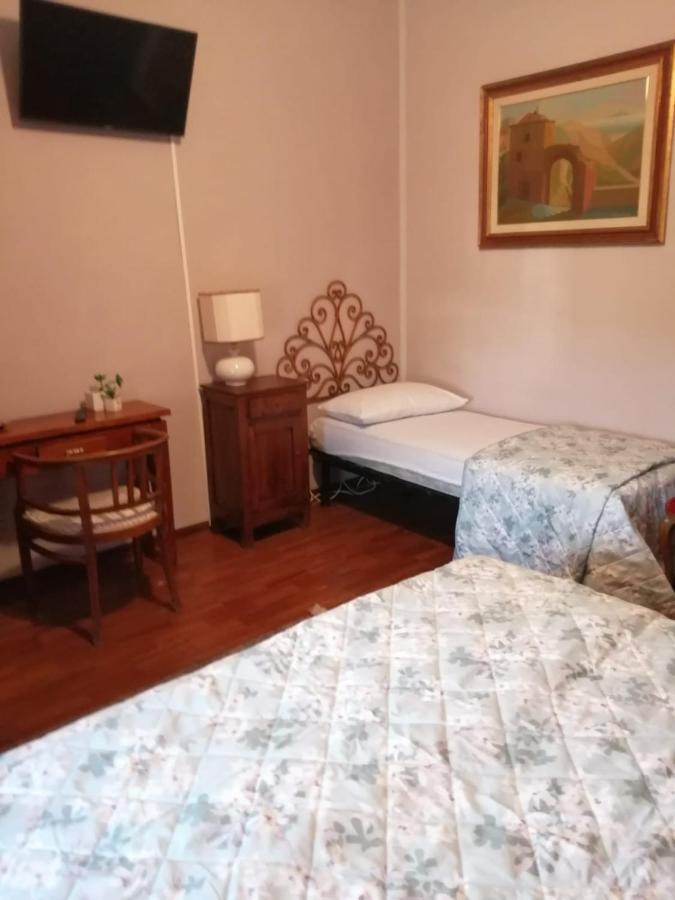 Bed and Breakfast Sopra Le Poste à Arezzo Extérieur photo