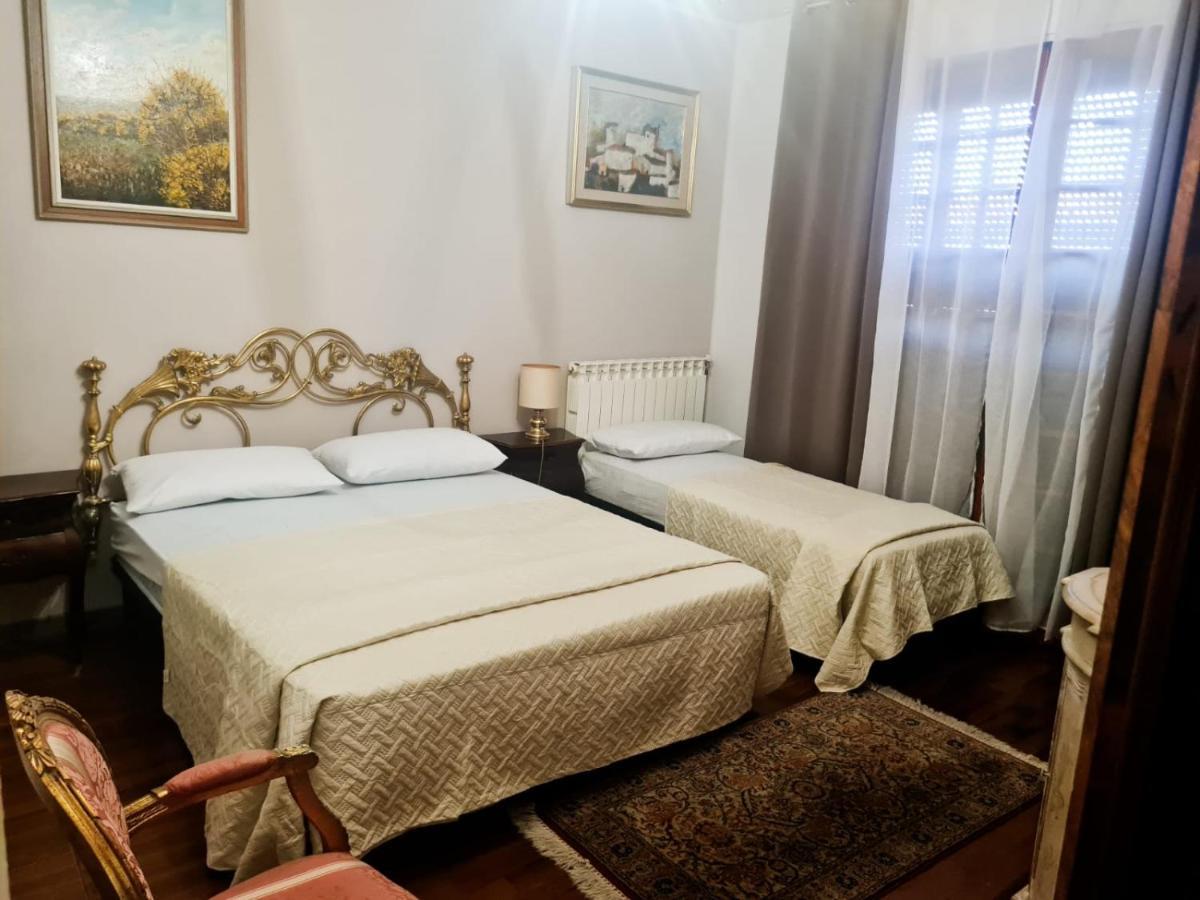 Bed and Breakfast Sopra Le Poste à Arezzo Extérieur photo