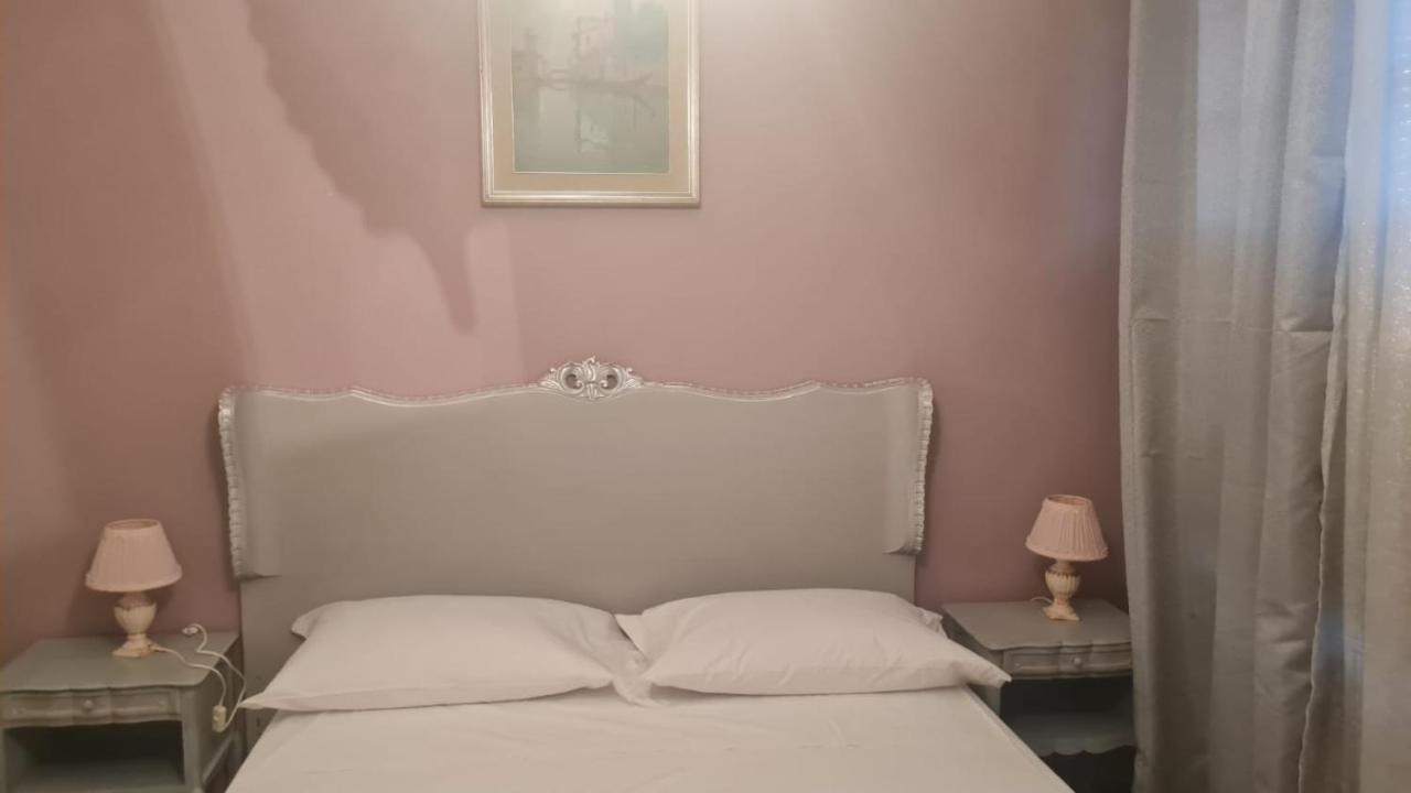 Bed and Breakfast Sopra Le Poste à Arezzo Extérieur photo